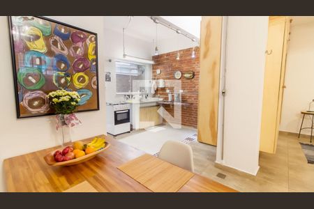 Cozinha de apartamento para alugar com 1 quarto, 54m² em Barra Funda, São Paulo