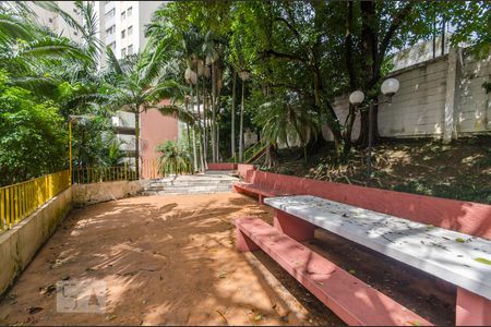 Apartamento à venda com 82m², 3 quartos e 1 vaga Apartamento à venda com 82m², 3 quartos e 1 vagaArea da churrasqueira