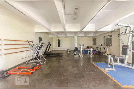 Apartamento à venda com 82m², 3 quartos e 1 vaga Apartamento à venda com 82m², 3 quartos e 1 vagaAcademia