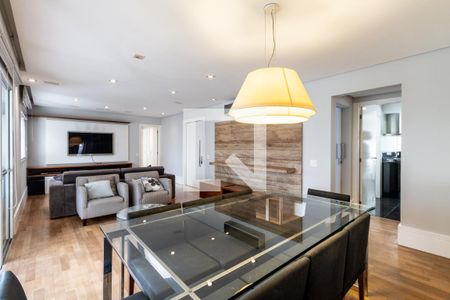 Apartamento para alugar com 3 quartos, 141m² em Vila Romana, São Paulo