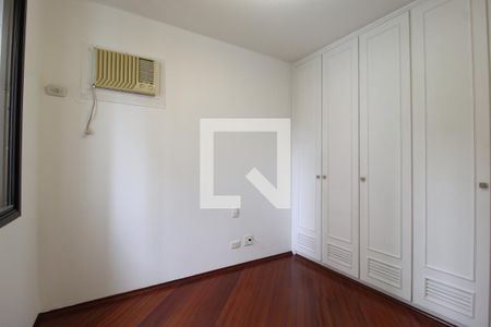 Quarto 1 de apartamento para alugar com 3 quartos, 125m² em Indianópolis, São Paulo