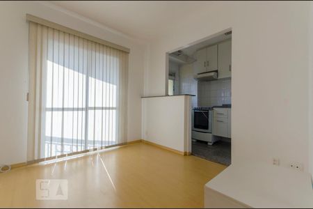 Sala de apartamento para alugar com 1 quarto, 57m² em Vila Nova Conceição, São Paulo