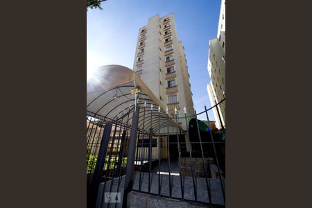 Fachada de apartamento para alugar com 2 quartos, 58m² em Vila Parque Jabaquara, São Paulo