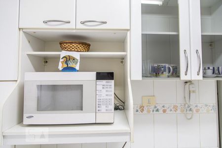 Apartamento à venda com 92m², 2 quartos e 1 vaga Apartamento à venda com 92m², 2 quartos e 1 vagaCozinha