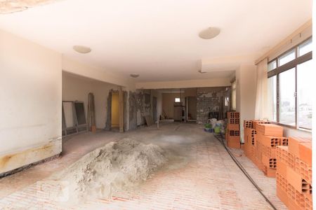 Apartamento à venda com 70m², 2 quartos e 1 vaga Apartamento à venda com 70m², 2 quartos e 1 vagaSalão de Festas, em reforma