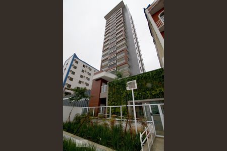 Studio para alugar com 45m², 1 quarto e 1 vaga Studio para alugar com 45m², 1 quarto e 1 vagaFachada