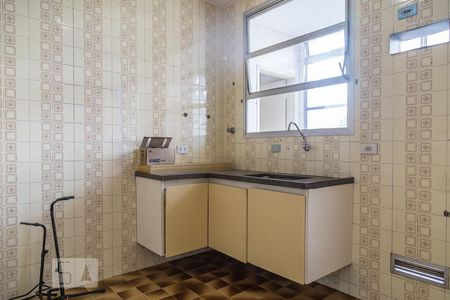 Apartamento à venda com 76m², 2 quartos e 1 vagaCozinha
