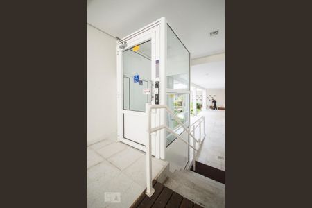 Apartamento à venda com 47m², 1 quarto e 1 vagaAcessibilidade