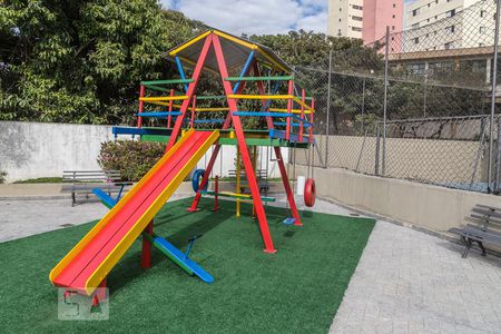 Apartamento para alugar com 88m², 3 quartos e 2 vagas Apartamento para alugar com 88m², 3 quartos e 2 vagasPlayground