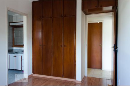 Suíte de apartamento para alugar com 2 quartos, 100m² em Bosque, Campinas