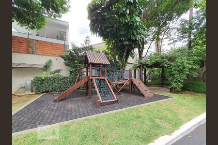 Apartamento para alugar com 71m², 3 quartos e 1 vaga Apartamento para alugar com 71m², 3 quartos e 1 vagaPlayground