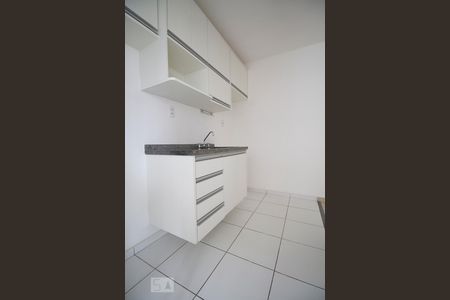 Cozinha de apartamento para alugar com 1 quarto, 45m² em Bela Vista, São Paulo