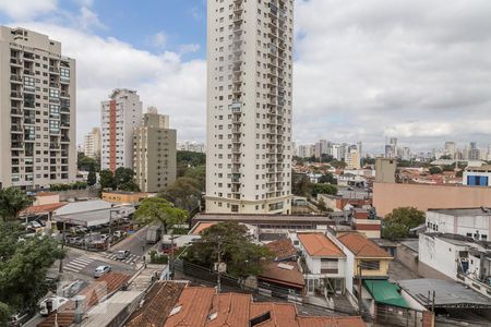 Vista de apartamento à venda com 2 quartos, 64m² em Vila Olímpia, São Paulo