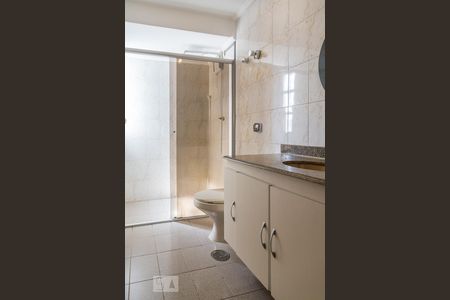 Banheiro de apartamento à venda com 2 quartos, 80m² em Planalto Paulista, São Paulo