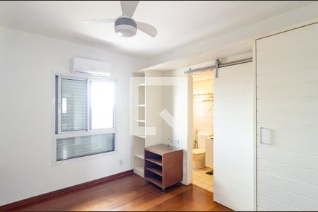 Apartamento à venda com 106m², 3 quartos e 2 vagas Apartamento à venda com 106m², 3 quartos e 2 vagasSuíte
