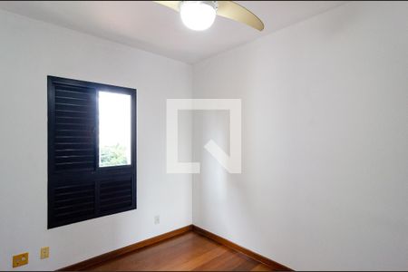 Apartamento à venda com 106m², 3 quartos e 2 vagas Apartamento à venda com 106m², 3 quartos e 2 vagasQuarto 3