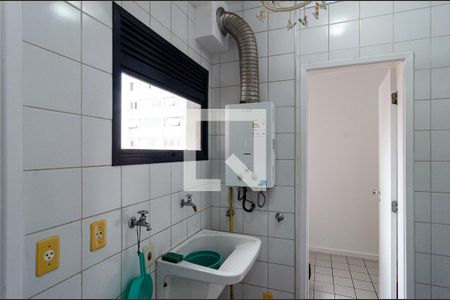 Apartamento à venda com 106m², 3 quartos e 2 vagas Apartamento à venda com 106m², 3 quartos e 2 vagasLavanderia