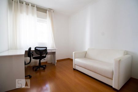 Apartamento para alugar com 117m², 3 quartos e 2 vagas Apartamento para alugar com 117m², 3 quartos e 2 vagasQuarto 2