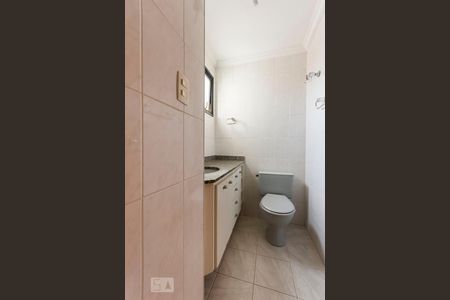 Apartamento para alugar com 68m², 2 quartos e 1 vaga Apartamento para alugar com 68m², 2 quartos e 1 vagaBanheiro Suite