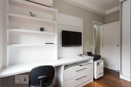 Apartamento para alugar com 131m², 4 quartos e 3 vagas Apartamento para alugar com 131m², 4 quartos e 3 vagasQuarto 2