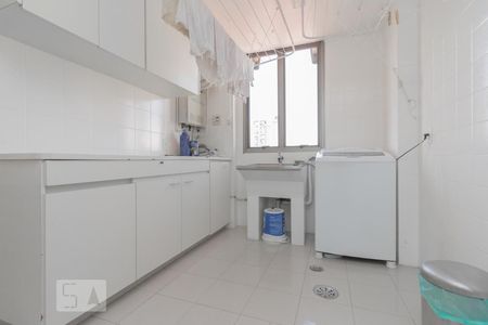 Apartamento à venda com 200m², 4 quartos e 3 vagasÁrea de serviço