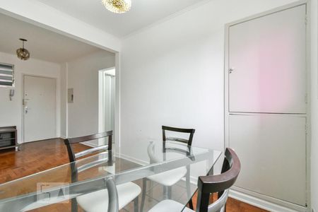Sala de apartamento para alugar com 1 quarto, 50m² em Bela Vista, São Paulo