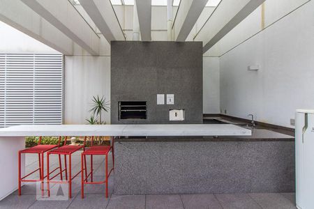 Studio à venda com 34m², 1 quarto e 1 vaga Studio à venda com 34m², 1 quarto e 1 vagaÁrea comum - Churrasqueira