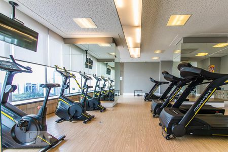 Studio à venda com 34m², 1 quarto e 1 vaga Studio à venda com 34m², 1 quarto e 1 vagaÁrea Comum - Academia