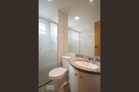 Apartamento à venda com 68m², 2 quartos e 1 vaga Apartamento à venda com 68m², 2 quartos e 1 vagaBanheiro