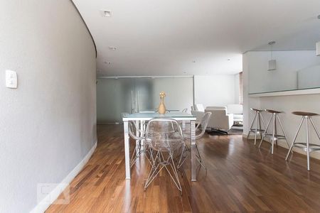 Apartamento à venda com 56m², 2 quartos e 1 vaga Apartamento à venda com 56m², 2 quartos e 1 vagaSalão de festas