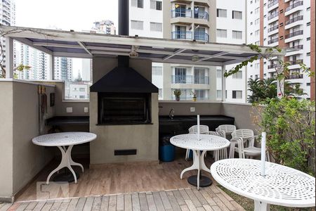 Apartamento à venda com 56m², 2 quartos e 1 vaga Apartamento à venda com 56m², 2 quartos e 1 vagaChurrasqueira