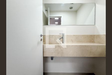 Lavabo de apartamento à venda com 3 quartos, 120m² em Bosque da Saúde, São Paulo