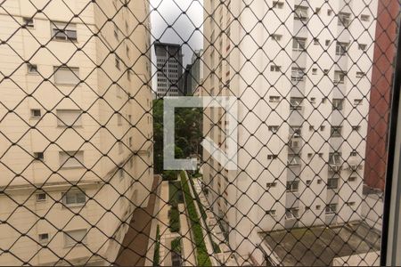 Apartamento à venda com 250m², 3 quartos e 2 vagas Apartamento à venda com 250m², 3 quartos e 2 vagasQuarto 2 - Vista