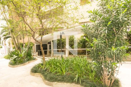 Apartamento à venda com 250m², 3 quartos e 2 vagas Apartamento à venda com 250m², 3 quartos e 2 vagasJardim