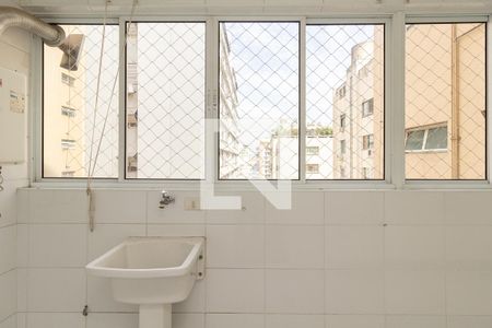 Apartamento à venda com 250m², 3 quartos e 2 vagas Apartamento à venda com 250m², 3 quartos e 2 vagasÁrea de Serviço