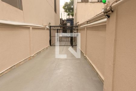 Apartamento à venda com 250m², 3 quartos e 2 vagas Apartamento à venda com 250m², 3 quartos e 2 vagasAcesso fundos