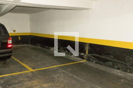 Apartamento à venda com 250m², 3 quartos e 2 vagas Apartamento à venda com 250m², 3 quartos e 2 vagasGaragem