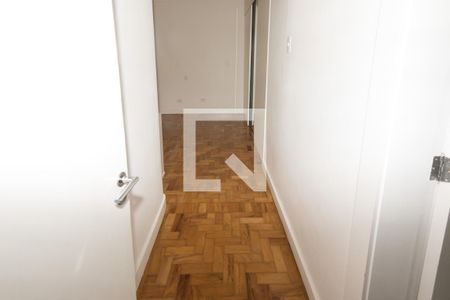 Apartamento à venda com 250m², 3 quartos e 2 vagas Apartamento à venda com 250m², 3 quartos e 2 vagasQuarto 3 - Suíte