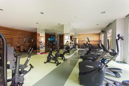 Apartamento para alugar com 160m², 3 quartos e 3 vagas Apartamento para alugar com 160m², 3 quartos e 3 vagasAcademia