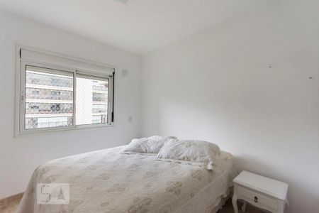 Apartamento para alugar com 160m², 3 quartos e 3 vagas Apartamento para alugar com 160m², 3 quartos e 3 vagasQuarto 01