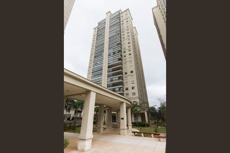 Apartamento para alugar com 160m², 3 quartos e 3 vagas Apartamento para alugar com 160m², 3 quartos e 3 vagasFachada