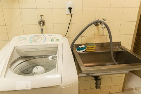 Apartamento à venda com 74m², 2 quartos e 1 vaga Apartamento à venda com 74m², 2 quartos e 1 vagaÁrea de serviço