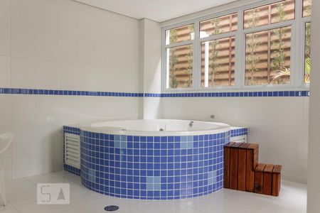 Apartamento à venda com 57m², 2 quartos e 1 vaga Apartamento à venda com 57m², 2 quartos e 1 vagaOfurô