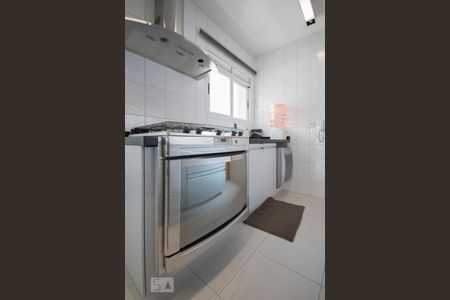 Apartamento para alugar com 101m², 2 quartos e 2 vagas Apartamento para alugar com 101m², 2 quartos e 2 vagasCozinha