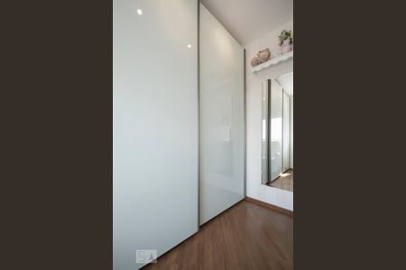 Apartamento para alugar com 101m², 2 quartos e 2 vagas Apartamento para alugar com 101m², 2 quartos e 2 vagasQuarto
