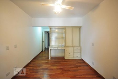 Suíte 4 de apartamento para alugar com 4 quartos, 210m² em Vila Andrade, São Paulo