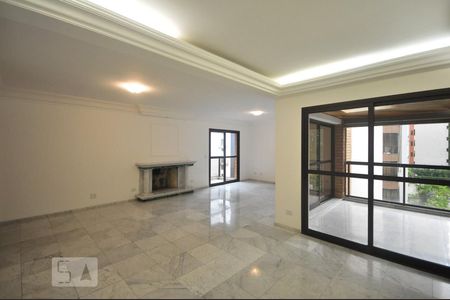 Sala de apartamento para alugar com 4 quartos, 210m² em Vila Andrade, São Paulo
