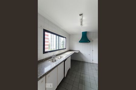 Apartamento à venda com 146m², 3 quartos e 3 vagasCozinha