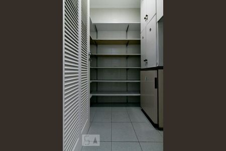 Apartamento à venda com 270m², 4 quartos e 3 vagasDispensa