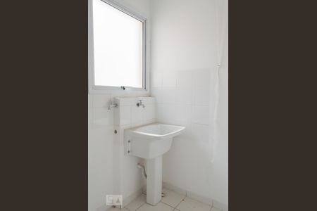 Apartamento à venda com 57m², 2 quartos e 1 vaga Apartamento à venda com 57m², 2 quartos e 1 vagaÁrea de serviço